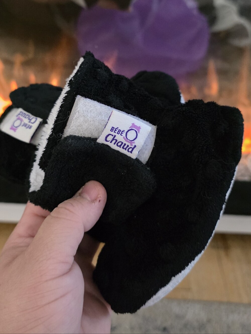 Black Plush Baby Booties Pantpufle Bebe Au Chaud 6-9 Mois